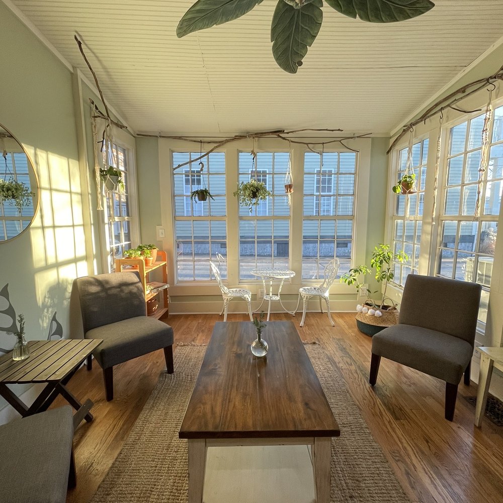 The Coffee House at Second and Bridge - sunroom - Coffee & Tea Near Me - Franklin, Tennessee The Coffee House at Second and Bridge - sunroom - Coffee & Tea Near Me - Franklin, Tennessee