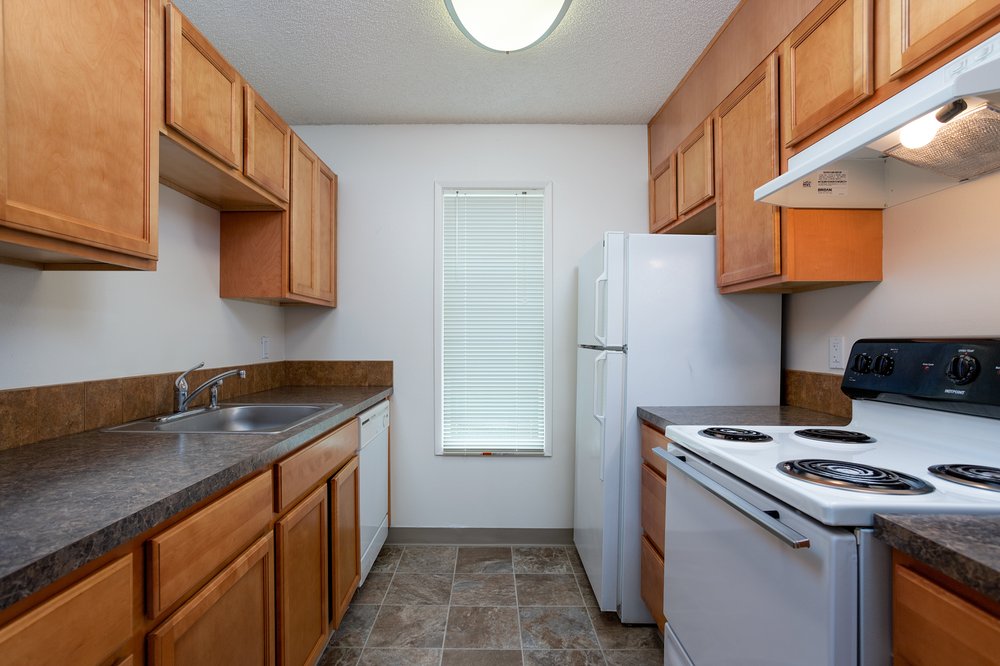 HOLLY ACRES APARTMENTS Updated September 2024 23 Photos 3710 SE