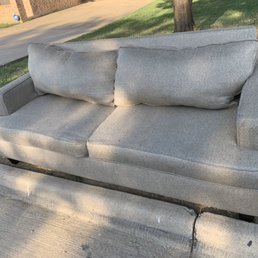 Chunk The Junk - Frisco, Texas, Sofa Removal - furniture removal - Junk Removal & Hauling Near Me - Fort Worth, Texas