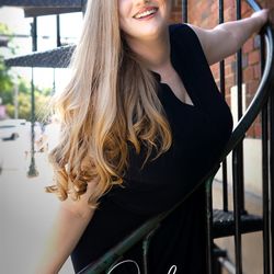 Butchée Studio - Long Hair Studio - Natural blonde hair Client.