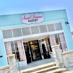 Sweet Dreams Bakery - Front of Bakery