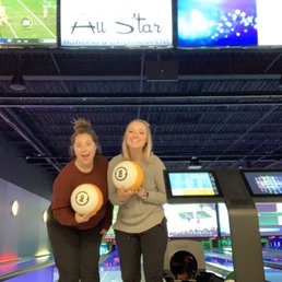 Bowling buds! Bowling buds!