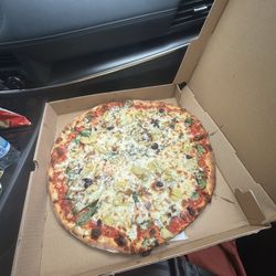 Portofino Pizzeria - Medium portofino - really good!!!