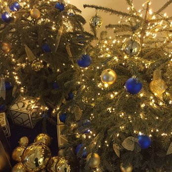 Hôtel Martinez - Christmas decorations - Hotels Near Me - Cannes, 06 Hôtel Martinez - Christmas decorations - Hotels Near Me - Cannes, 06