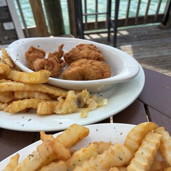Friendly Fisherman Restaurant - Seafood Near Me - Madeira Beach, Florida Friendly Fisherman Restaurant - Seafood Near Me - Madeira Beach, Florida