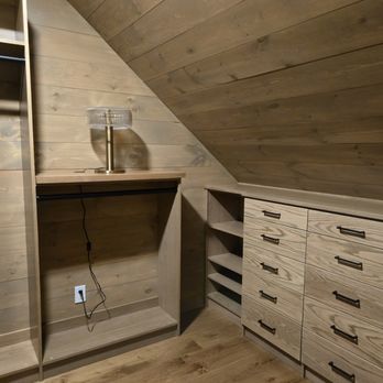 Closet Place - White Oak Custom Closet in NH White Mountains. - Cabinetry Near Me