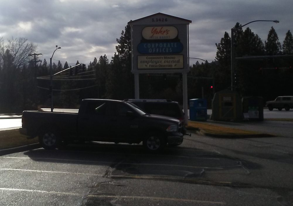 YOKE’S FOODS Updated September 2024 3426 S University Rd, Spokane