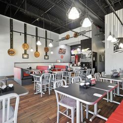 Godfather's Pizza - Inside