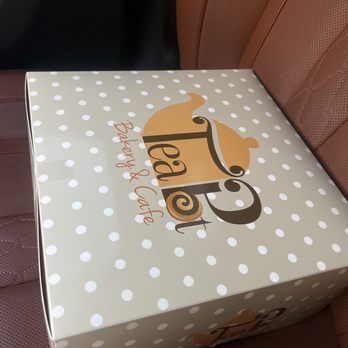 TeaPot Bakery & Cafe - Bakeries Near Me - Glendale, California