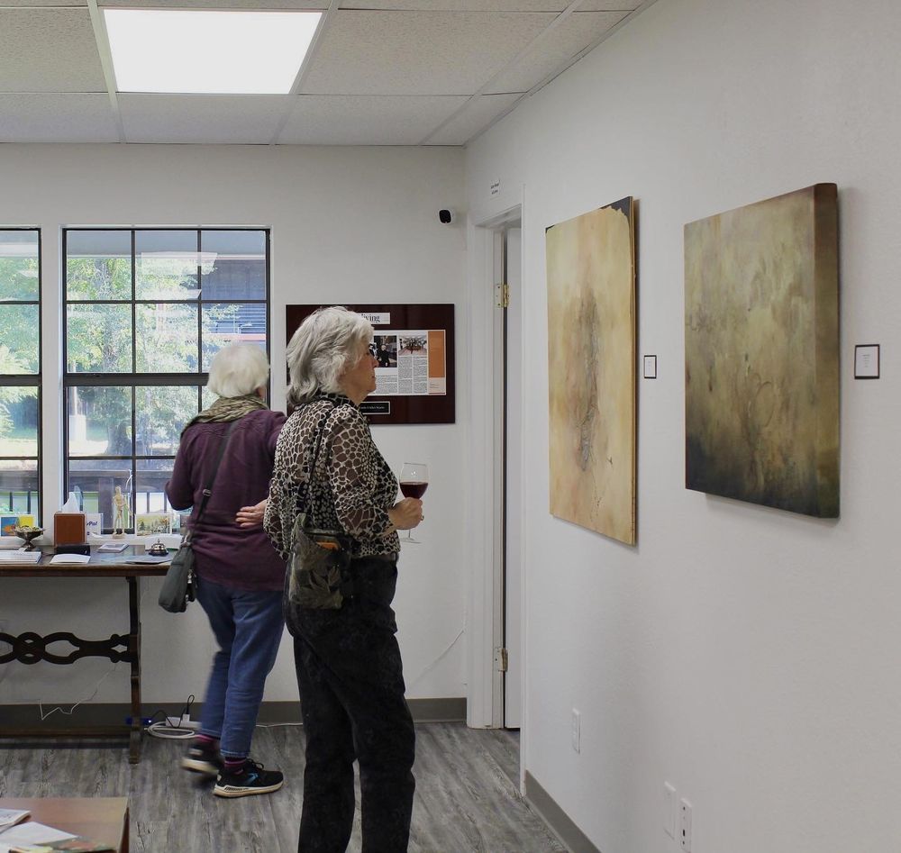 THE WOODLANDS ART GALLERY & STUDIOS 208 Nursery Rd, Spring, Texas