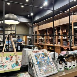 Five and Tenn Gift Shop - Merchandise