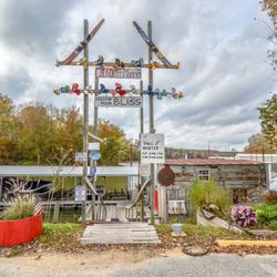 The Boat Shack - I could live here!