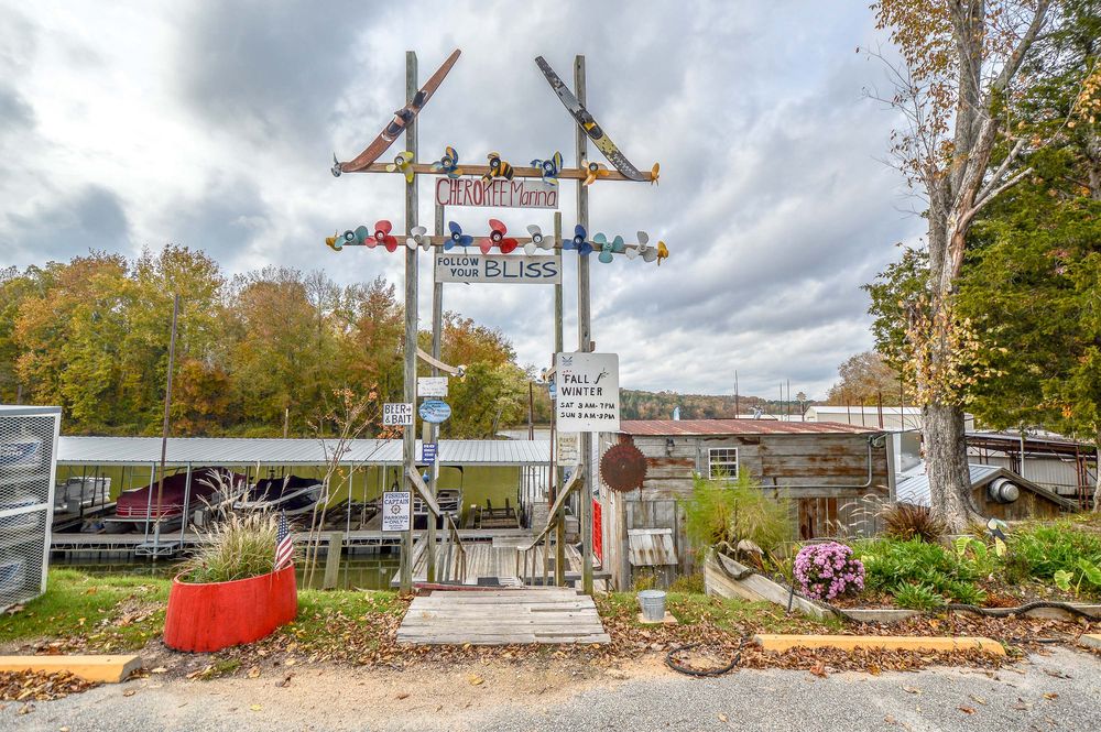 The Boat Shack, Sugar Tree Roadtrippers