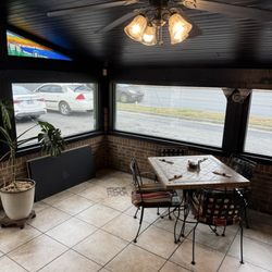 Theo's Italian & Family Restaurant