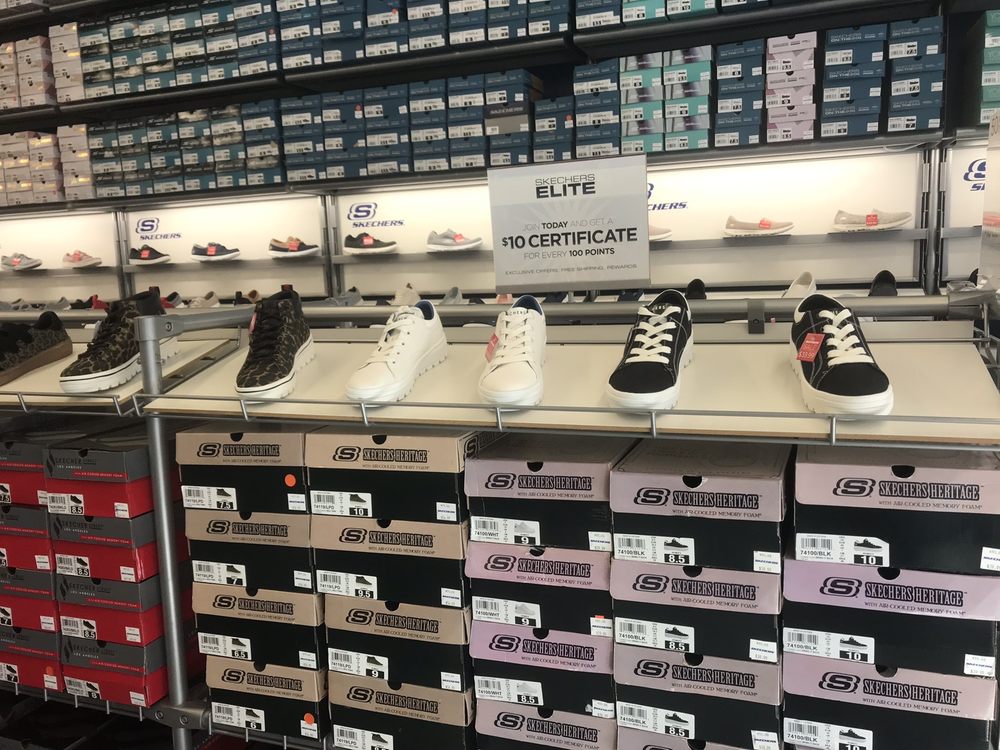 SKECHERS WAREHOUSE OUTLET 16311 Jamaica Ave, Jamaica, New York