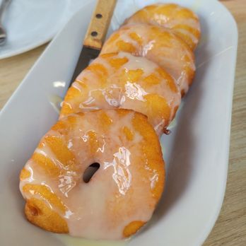 Daek Thai  - Donuts - Thai Near Me - Miami, Florida