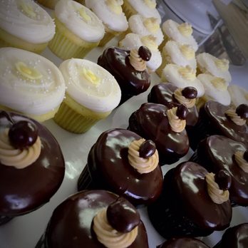 Sibby's Cupcakery - They also have many gluten free options. Breathtaking flavors and textures. - Cupcakes Near Me - San Mateo, California Sibby's Cupcakery - They also have many gluten free options. Breathtaking flavors and textures. - Cupcakes Near Me - San Mateo, California