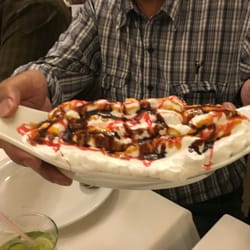 Churrascaria Tropilha Grill - Brazilian Sunday for dessert.