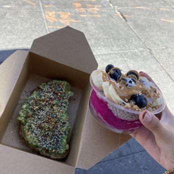 Roots & Rye - avocado toast and smoothie bowl - Acai Bowls Near Me - Pasadena, California Roots & Rye - avocado toast and smoothie bowl - Acai Bowls Near Me - Pasadena, California