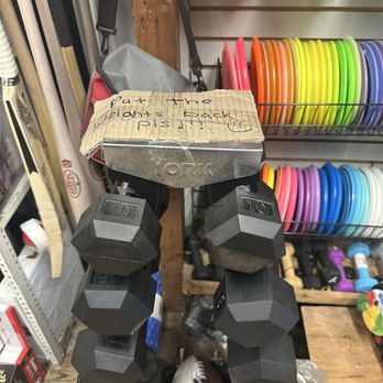 The Sunken Ship - Sporting Goods Near Me - Nantucket, Massachusetts