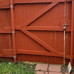The gate he rebuilt for me. looks great and works great!