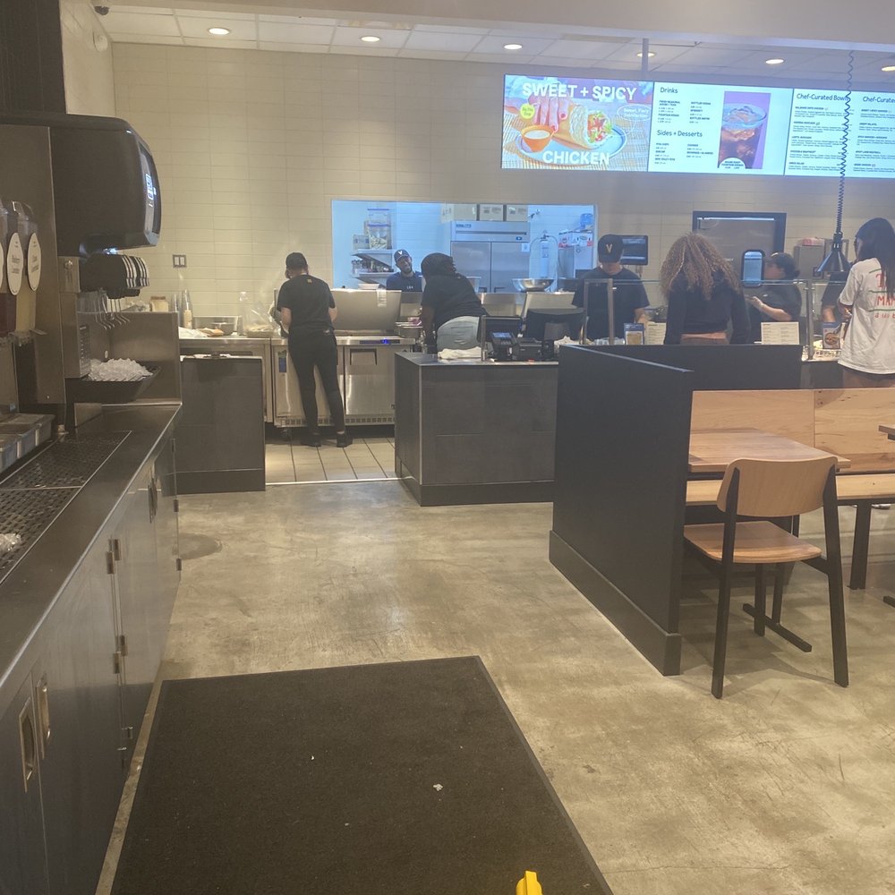 CAVA - Mediterranean Near Me - Birmingham, Alabama