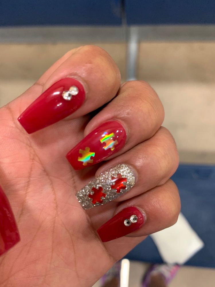 Nails by Jessica Logo