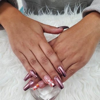 Zoetry Nails & Spa - Vicki did an amazing job! Already received some many compliments on my birthday nails! - Nail Salons Near Me - Santa Ana, California Zoetry Nails & Spa - Vicki did an amazing job! Already received some many compliments on my birthday nails! - Nail Salons Near Me - Santa Ana, California