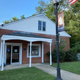 Exterior photo of Post Office - Urbanna, Virginia Exterior photo of Post Office - Urbanna, Virginia