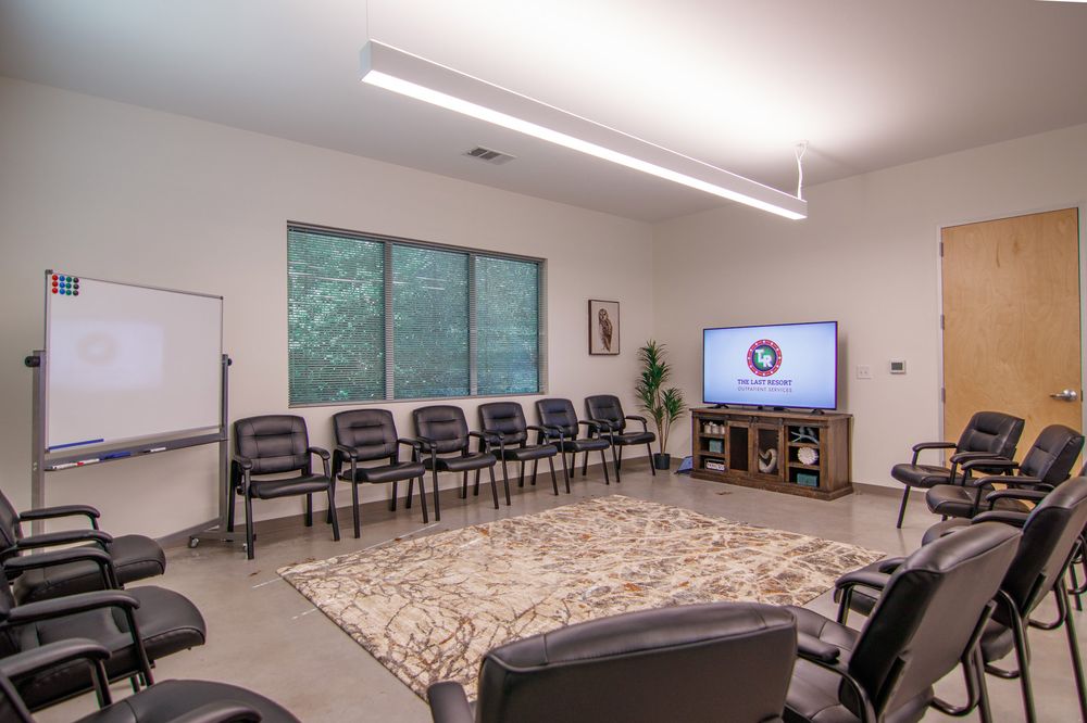 THE LAST RESORT RECOVERY CENTER Updated August 2024 7509 Menchaca