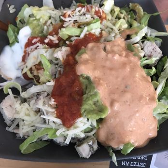 Burreatos - Chicken Bowl - Mexican Near Me - Stuttgart, BW