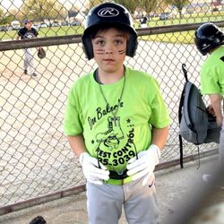 Don Baker's Pest Control - We're thrilled to support our local youth baseball team this season! Reminds us why we love being apart of Coles County & Surrounding areas.