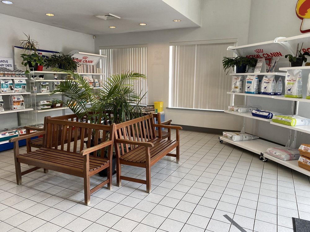 PETS FIRST ANIMAL CLINIC Updated May 2024 18 Photos & 21 Reviews