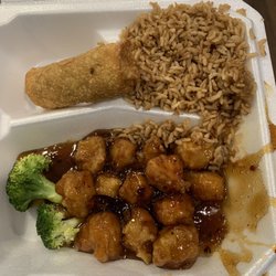 Grand China Restaurant - General Tsu's Chicken