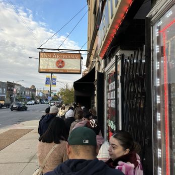 Pan Artesanal - Coffee & Tea Near Me - Chicago, Illinois