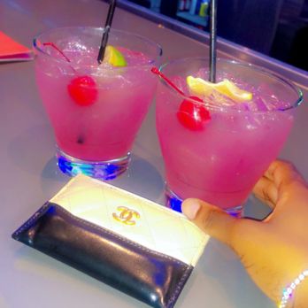 Dave and Buster's Brooklyn - Atlantic Center - Blackberry margarita - Arcades Near Me - Brooklyn, New York