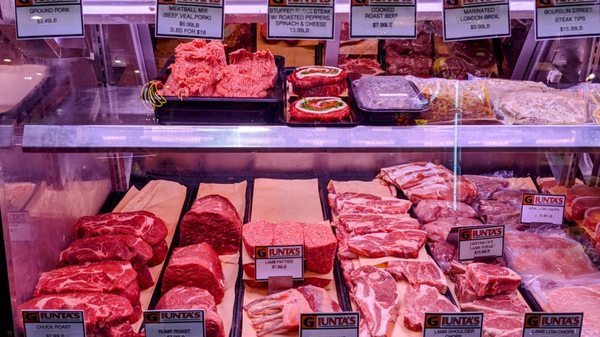 Giunta's Prime Shop by null