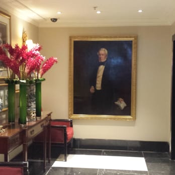Sofitel  - Love the elevator area! - Hotels Near Me - London, XGL