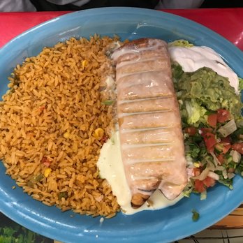 El Dos Mexican Restaurant - Chicken Chimichanga - Mexican Near Me - Hays, Kansas El Dos Mexican Restaurant - Chicken Chimichanga - Mexican Near Me - Hays, Kansas