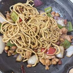 Kung Pao chicken with noodles Kung Pao chicken with noodles