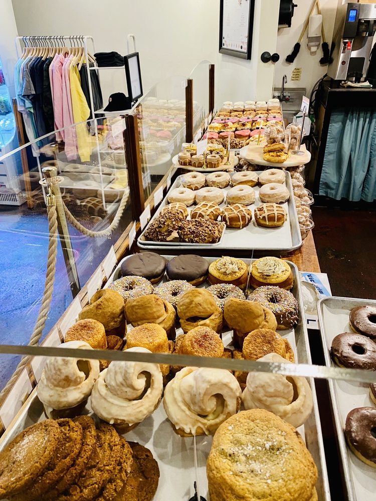 Five Daughters Bakery