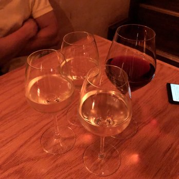 Etcetera Wine Bar - Dim lighting - Wine Bars Near Me - San Francisco, California