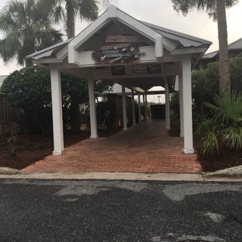 Skipper's Fish Camp - Entrance. - Seafood Near Me - Darien, Georgia Skipper's Fish Camp - Entrance. - Seafood Near Me - Darien, Georgia