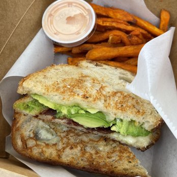 Lola's Street Kitchen - Bacon Avocado sandwich - Food Trucks Near Me - Midway, Utah Lola's Street Kitchen - Bacon Avocado sandwich - Food Trucks Near Me - Midway, Utah
