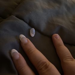 Nails 4 U