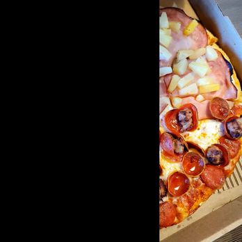 Mountain Mike's Pizza - 1/2 Hawaiian and 1/2 Sausage and Pepperoni - Pizza Near Me - Daly City, California