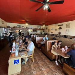 Oryz Family Restaurant - Dining area