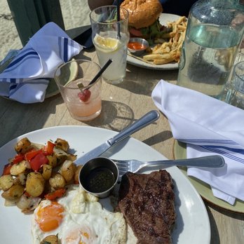 Driftwood Kitchen - Steak and Eggs and Beach Burger - Seafood Near Me - Laguna Beach, California Driftwood Kitchen - Steak and Eggs and Beach Burger - Seafood Near Me - Laguna Beach, California