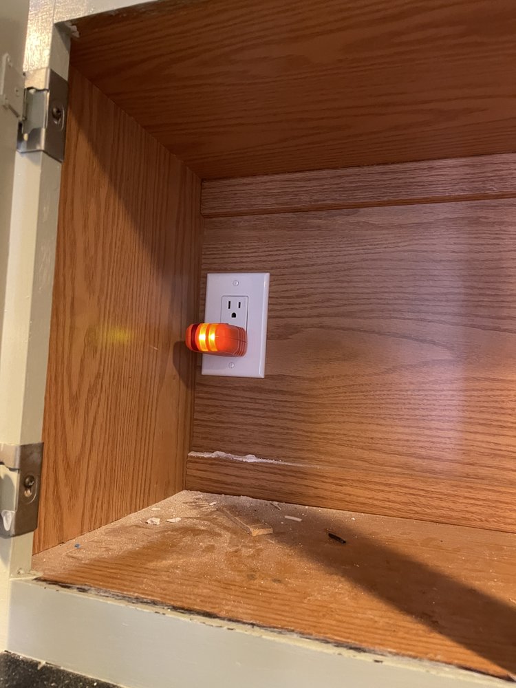Slide of PowerSun Electrician