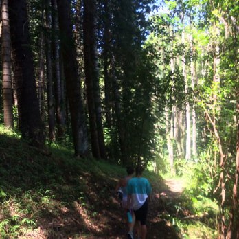 Hau'ula Loop Trail - Hiking Near Me - Hauula, Hawaii